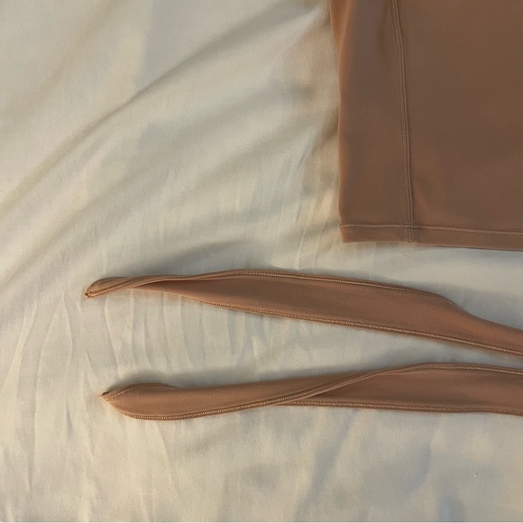 Lululemon Get Centred Crop Tank - Picture 6 of 7